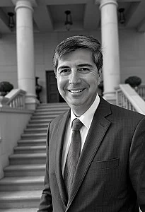 R. Christopher Cowan, Esq. attorney photo